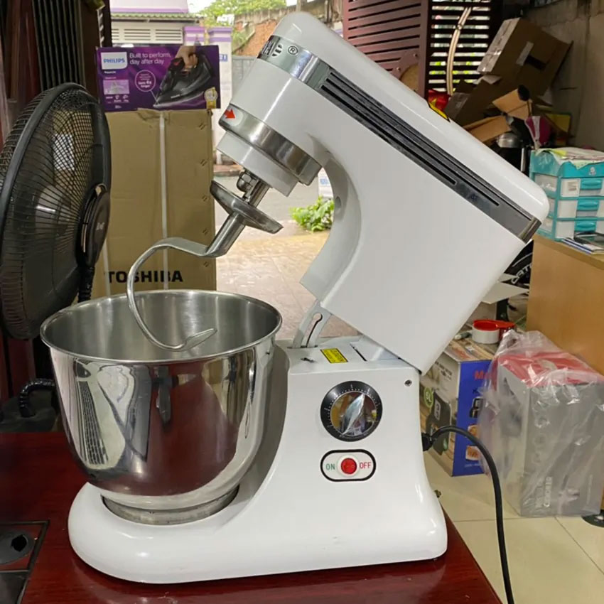 Máy đánh kem có lồng Berjaya BJY-BM7N