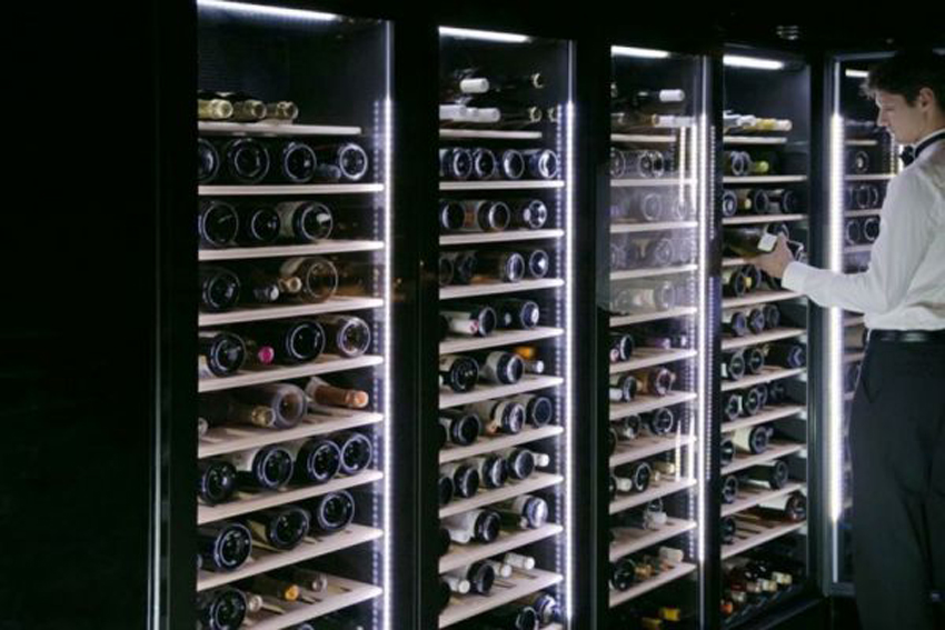 Tủ ướp rượu vang Berjaya BJY-WC320D/122